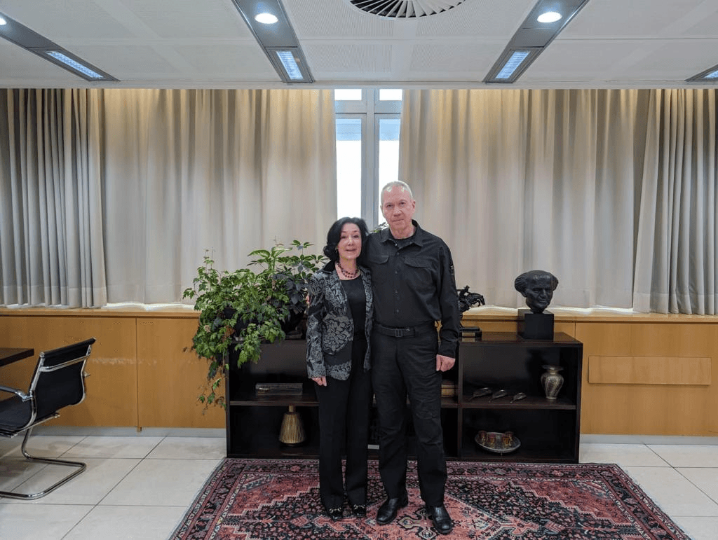 Oracle CEO with Israeli war criminal Yoav Gallant